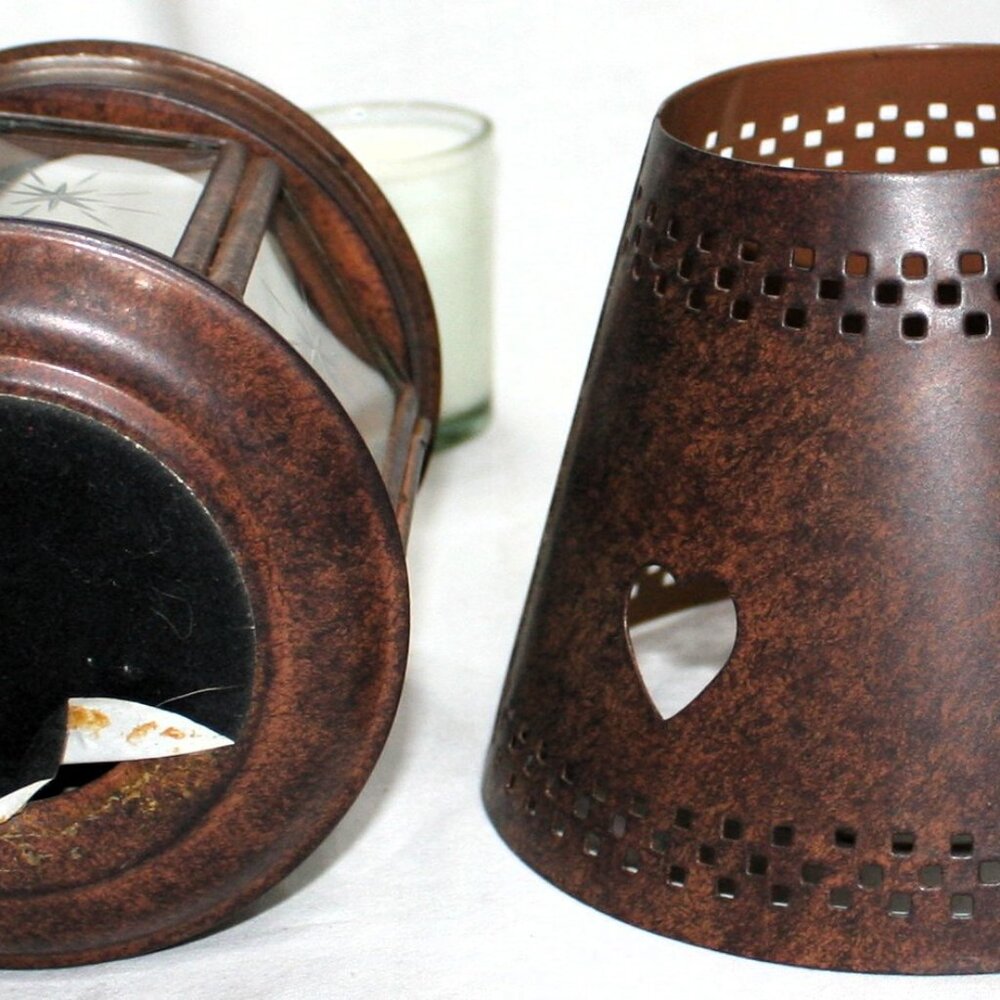 Vintage Yankee Candle Glass & Metal Tea Light Candle Lanterns - Set of 2 - Picture 11 of 12